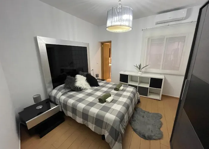 Casita Andaluza Centro Con Parking Sujeto A Disponibilidad